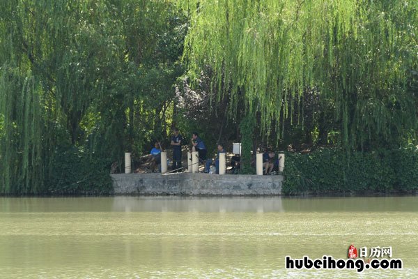 寒露节气的民间风俗 什么叫寒露节气