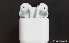 airpods耳机盒掉水里 airpods进水后灯不亮