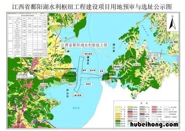 鄱阳湖干旱游客争相抓鱼鄱阳湖水利为何还未重建？