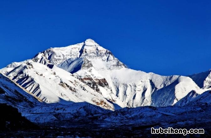 中国的名山都有哪些地方 中国的名山都有哪些出名的顶