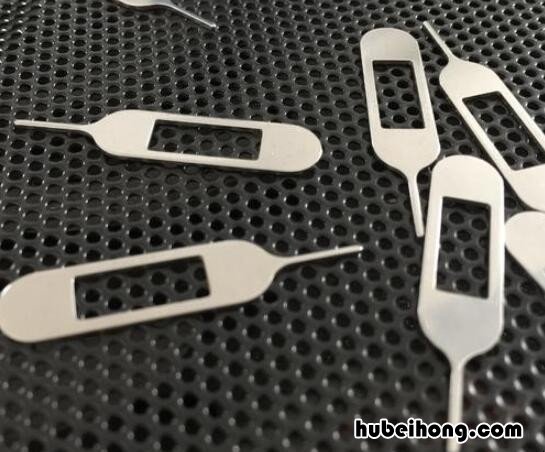 华为mate30pro手机卡怎么拿出来 华为mate30怎么把电话存在卡上