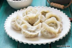 包菜木耳肉馅饺子做法是什么样的 包菜木耳肉馅饺子做法是什么意思