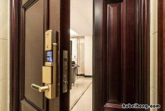 防盗门锁不住一拉就开怎么办 防盗门不反锁一拉就开