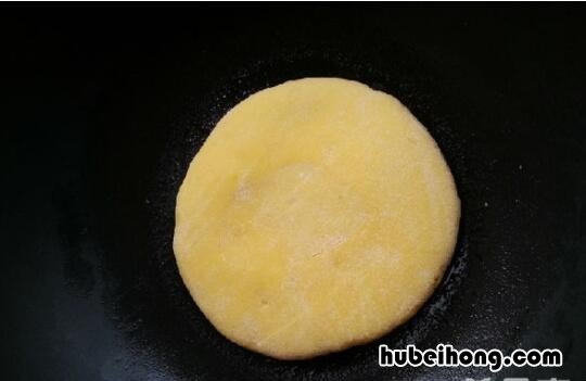 南瓜发面饼怎么做又酥又脆视频 南瓜发面饼怎么做又酥又脆窍门