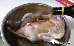 卤鸭怎么做才好吃又简单 卤鸭怎么做才好吃窍门