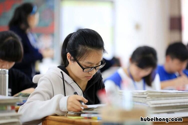 如何提高学生创新意识和创新能力 怎么提高学生的创新能力