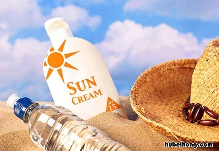 出门前提前多久涂防晒霜 出门前提前多久涂防晒比较好