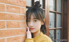 方脸适合半丸子头发型吗女 方脸适合半丸子头发型吗女生