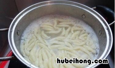 冻土豆面鱼鱼怎么做 土豆小面鱼怎么做