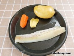 鳕鱼饼怎么做好吃 鳕鱼小饼怎么做