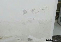 墙面乳胶漆裂缝是什么原因 乳胶漆墙面怎么会有裂痕