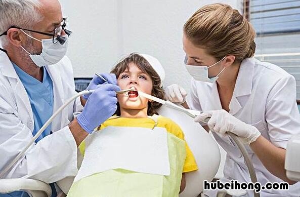 可以自学牙医吗? 普通人学牙医可以吗