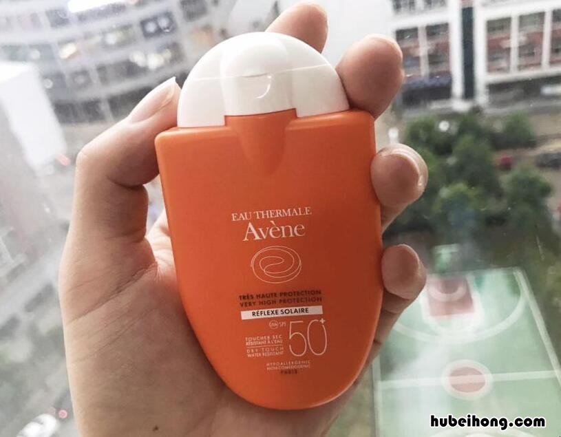 夏天用哪种防晒霜好一点 夏天用哪种防晒霜好用