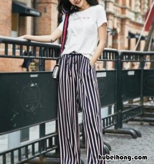 夏季阔腿裤怎么搭配外套女 夏季阔腿裤怎么搭配外套图片