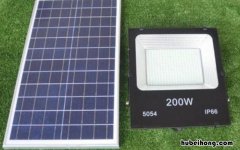 家庭太阳能路灯实用吗 农村户外太阳能灯哪种好
