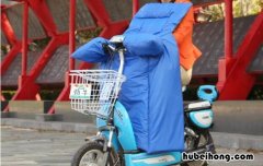 冬天骑电动摩托车怎样保暖好 冬天骑电动摩托车怎样保暖最好