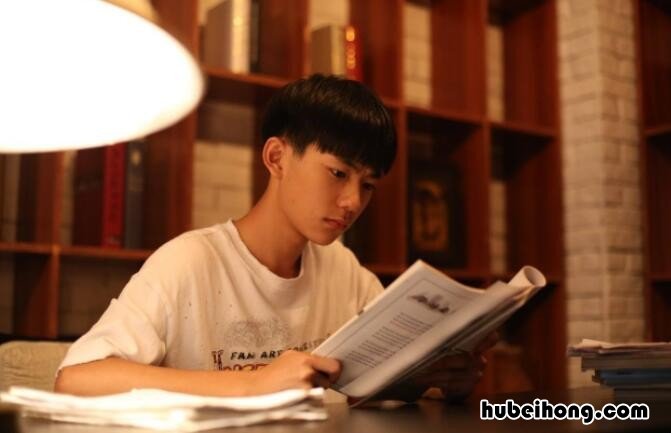 背文言文有什么好处 背文言文到底有啥用