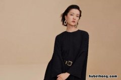 怎样穿衣穿出高级感 衣服如何穿出高级感来?