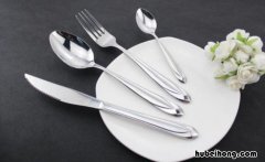 用不锈钢餐具有什么危害吗 初次使用不锈钢餐具如何处理