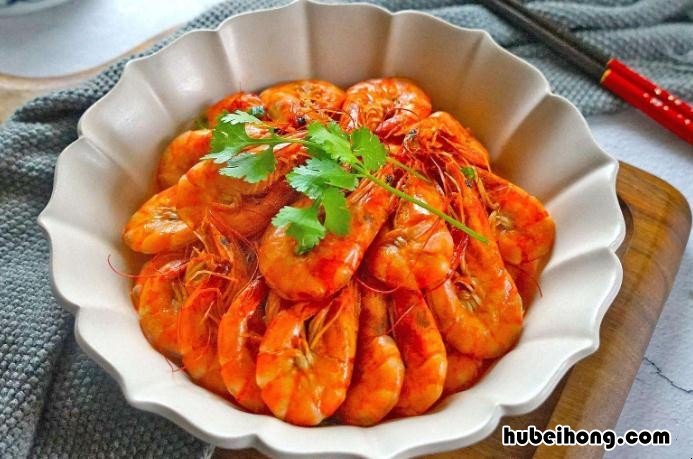 家常红烧虾怎么做好吃 家常红烧虾怎么做视频