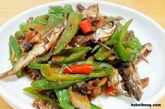 干河鱼怎么炒好吃又嫩 干河鱼怎么炒好吃视频