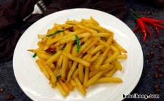 炒土豆丝必须要焯水吗 炒土豆丝还用焯水吗
