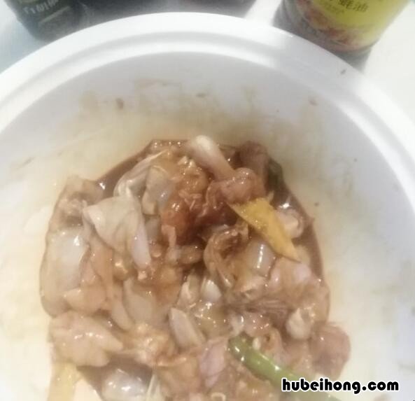 干锅牛蛙怎么做
