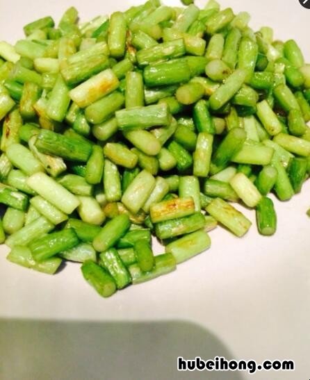 蒜苔怎么干煸好吃窍门 蒜苔干怎么炒