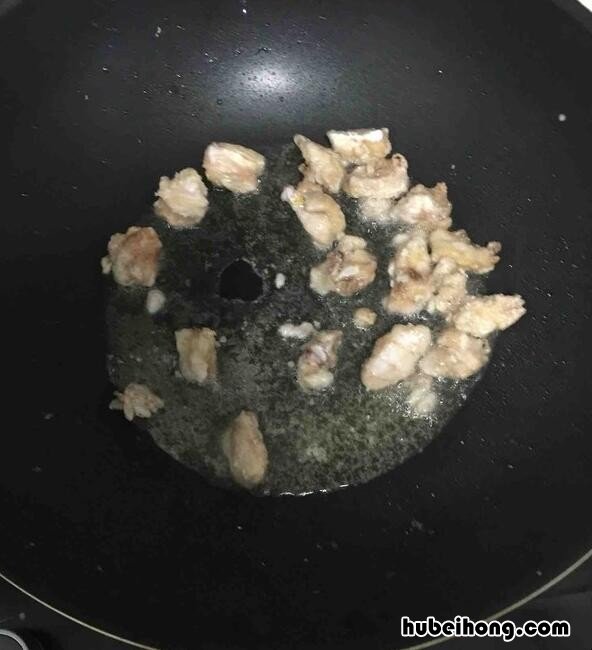 干锅蒜苔怎么做视频教程 干锅蒜苔怎么做视频教学