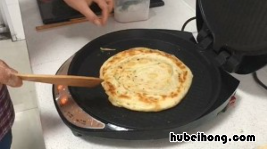 怎样做葱油饼窍门视频 怎样做葱油饼窍门图片