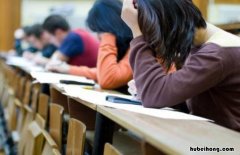如果初三考不上高中?念什么好? 初三毕业考不上高中女生要去什么学校