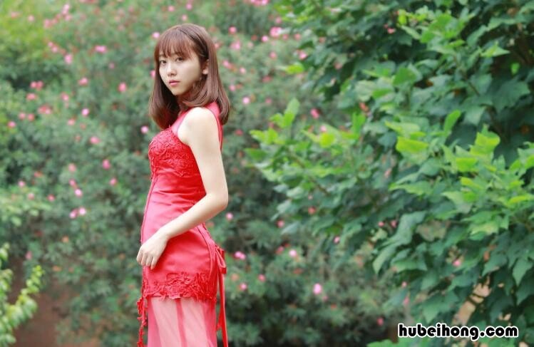 晚礼服牌子有哪些 晚礼服风格