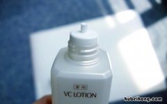 晚上用柔肤水还是爽肤水 柔肤水和乳液晚上可以用吗