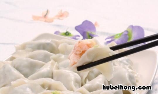 水饺怎么煮才好吃窍门图解 怎样煮水饺才好吃窍门
