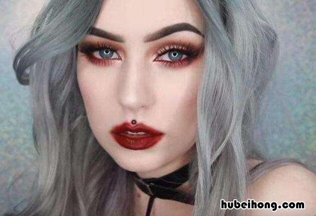 如何化欧美妆容 什么适合欧美妆