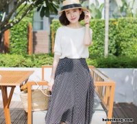 波点裙如何搭配上衣 波点半身裙搭配什么上衣