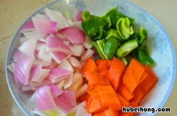 炒鸡肉怎样炒好吃 炒鸡肉怎样炒