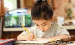 小孩子学写字从什么时候开始最好 学写字是几岁