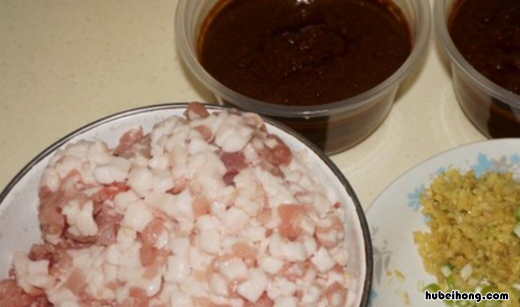炸酱面酱是什么味道 炸酱面的样子和味道描述