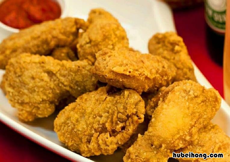 炸鸡翅可以用什么面粉 用面粉可以做炸鸡翅吗视频