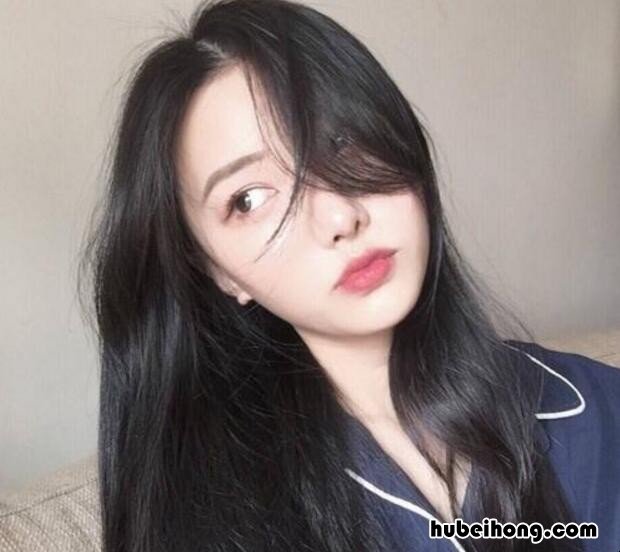 适合瓜子脸的发型女学生 瓜子脸适合什么发型 女生 学生图片
