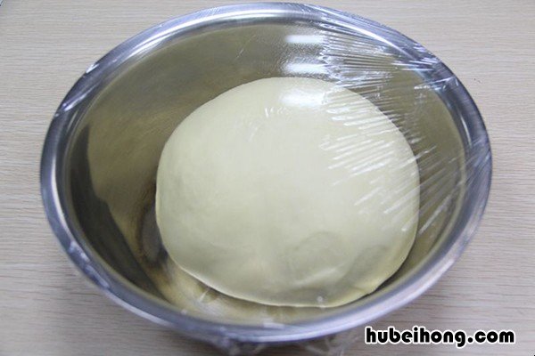 烤冷面面皮制作方法是什么 烤冷面面皮的制作方法