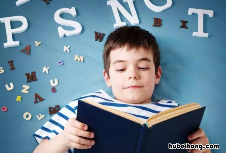 美国人怎样教孩子学英语的视频 美国孩子的方式学英语