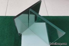 三层夹胶玻璃优缺点是什么 三层钢化和夹胶玻璃的优缺点