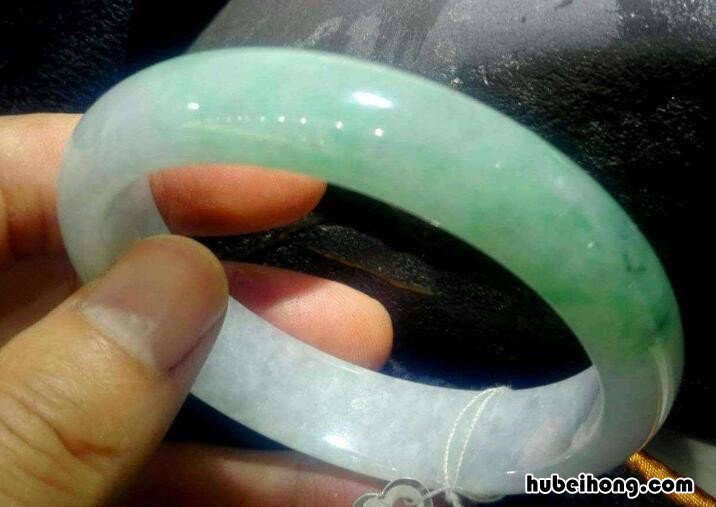 怎么鉴定玉石的真假 玉怎么看