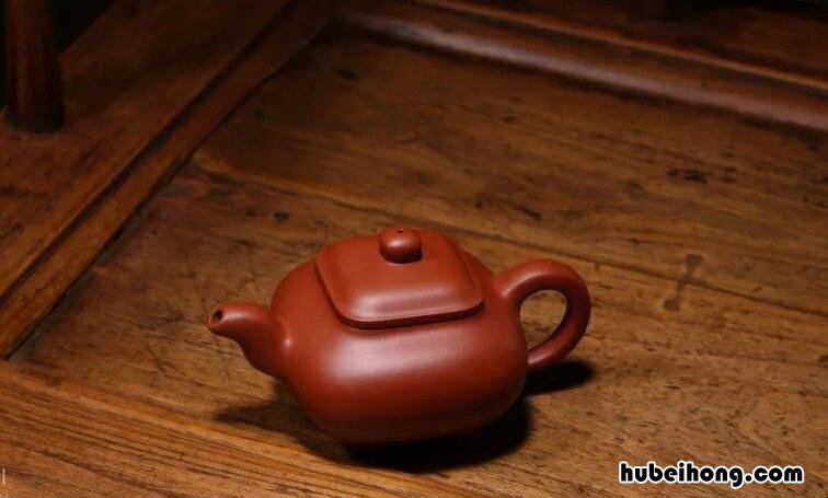 怎样去除紫砂壶里的发霉味道 怎么去除紫砂壶里面的霉味