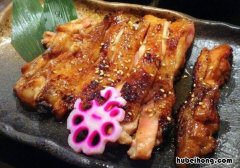 烧鸡用什么配料腌制 照烧鸡怎么腌制比较嫩好吃