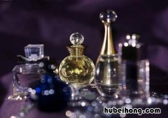 鉴别香水真假的app 正品查询防伪扫一扫
