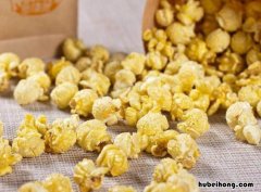 爆米花怎么样才能不回潮 爆米花保存最佳方法