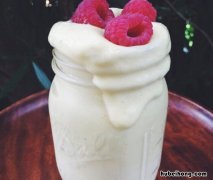 用牛奶怎么做冰沙 怎么用牛奶做冰沙
